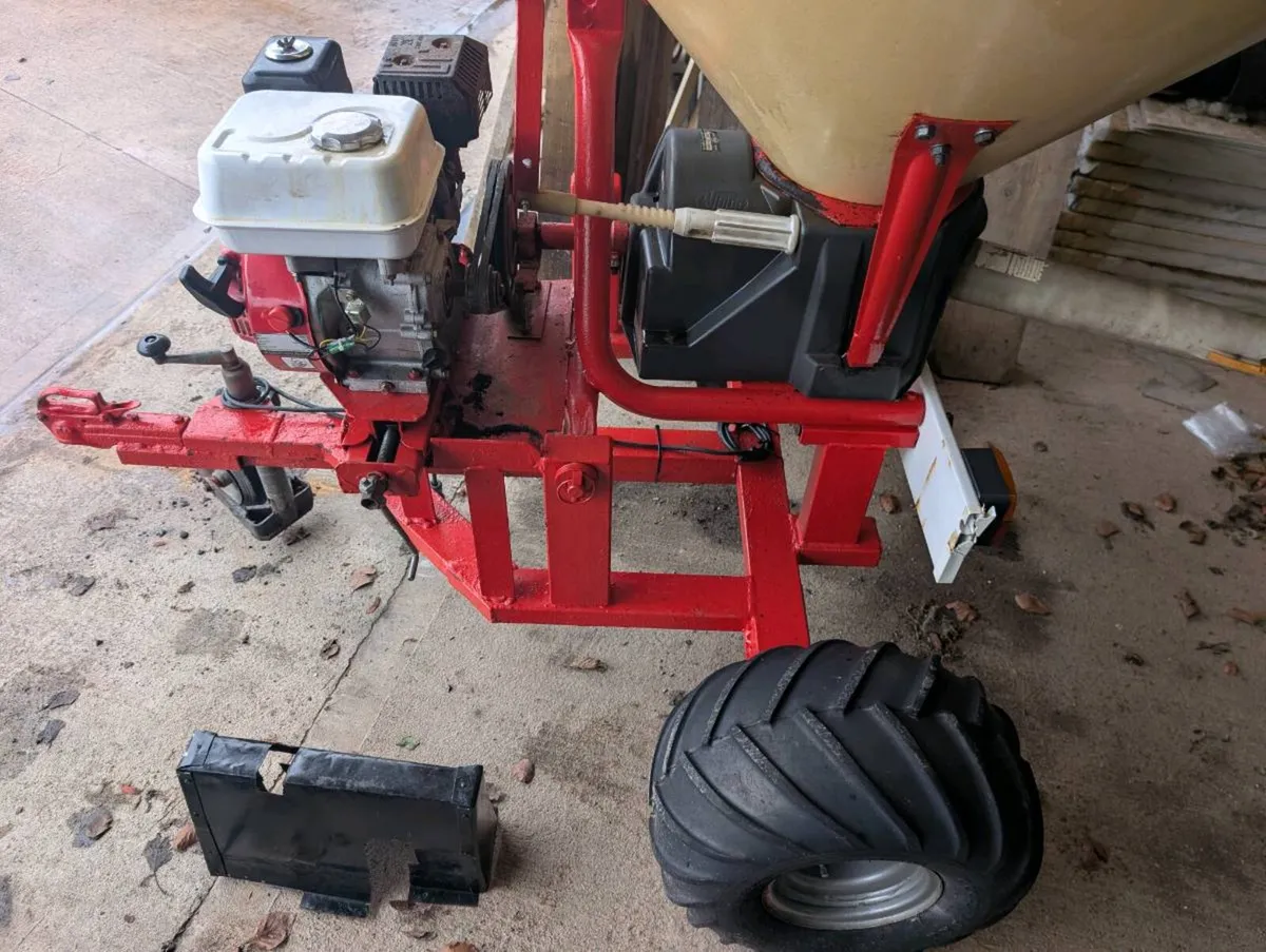 Quad sower - Image 1