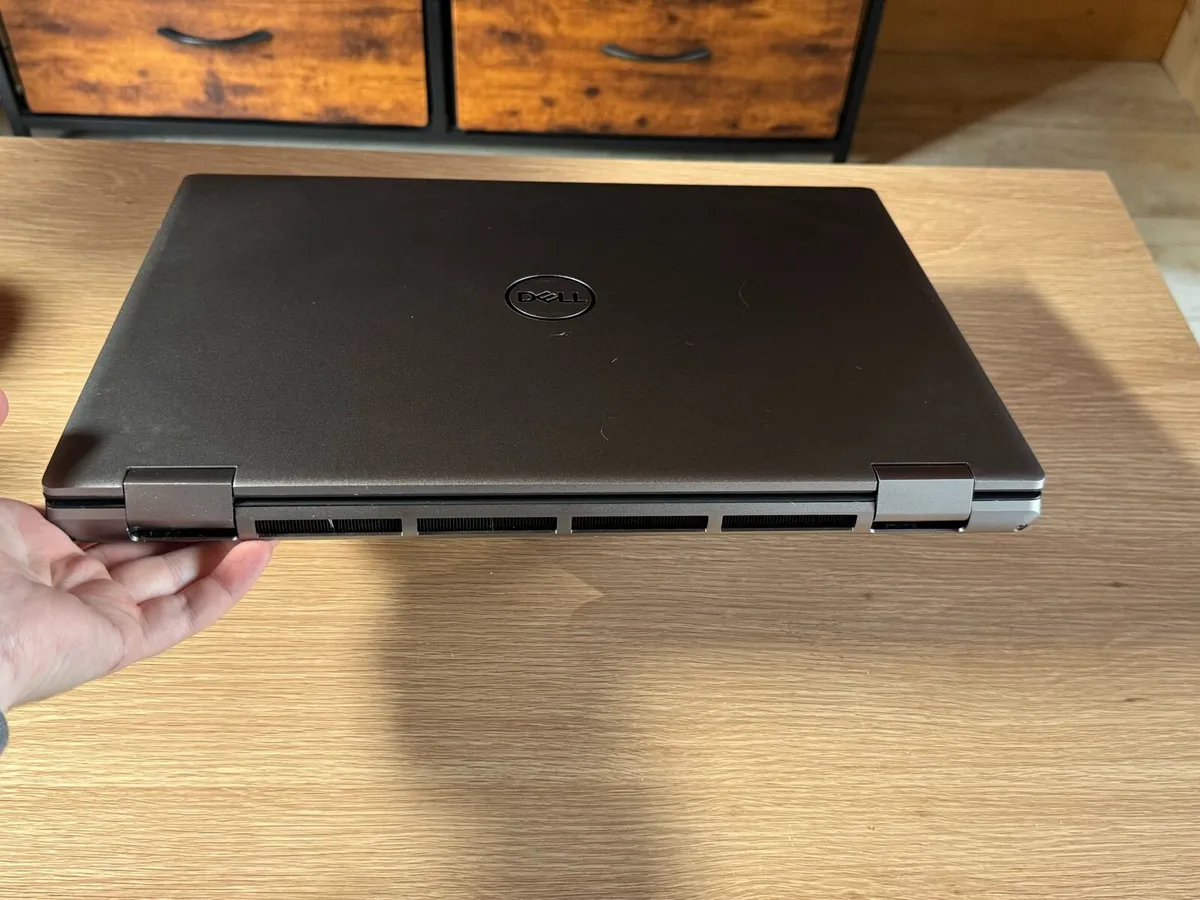 Dell precision 7680 workstation laptop - Image 4