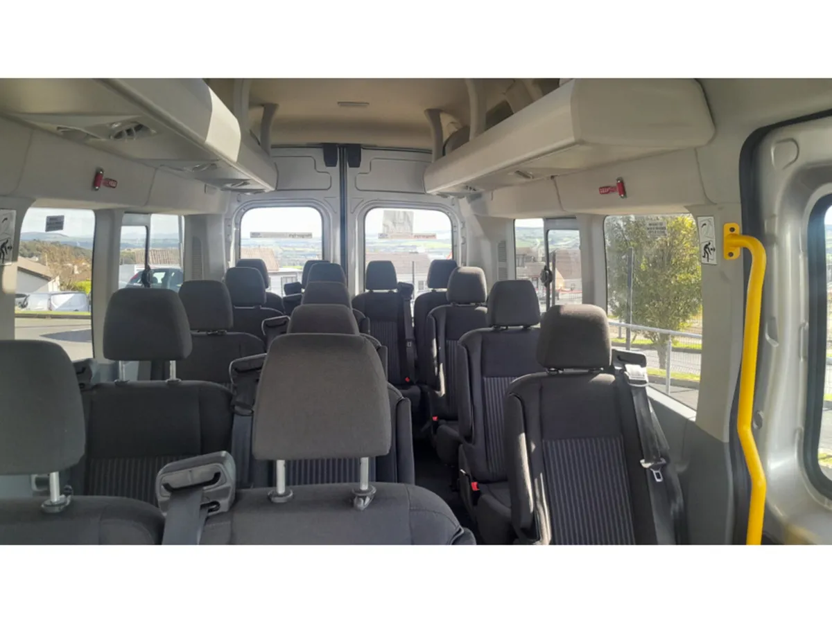 Ford Transit 460E TREND 2.2 125PS 3 3DR - Image 2