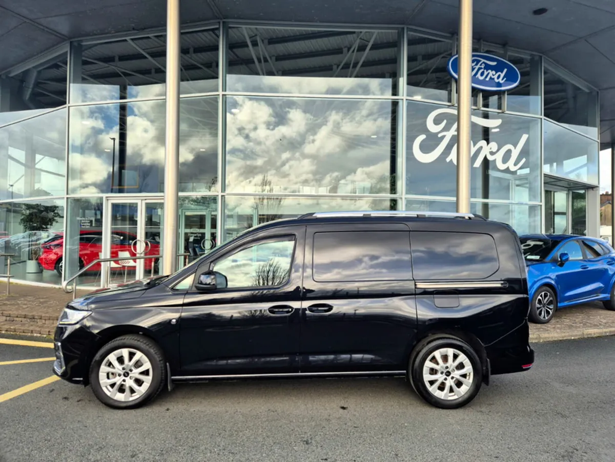 Ford Transit Connect LIMITED LWB 2.0 122PS AUTO - Image 3