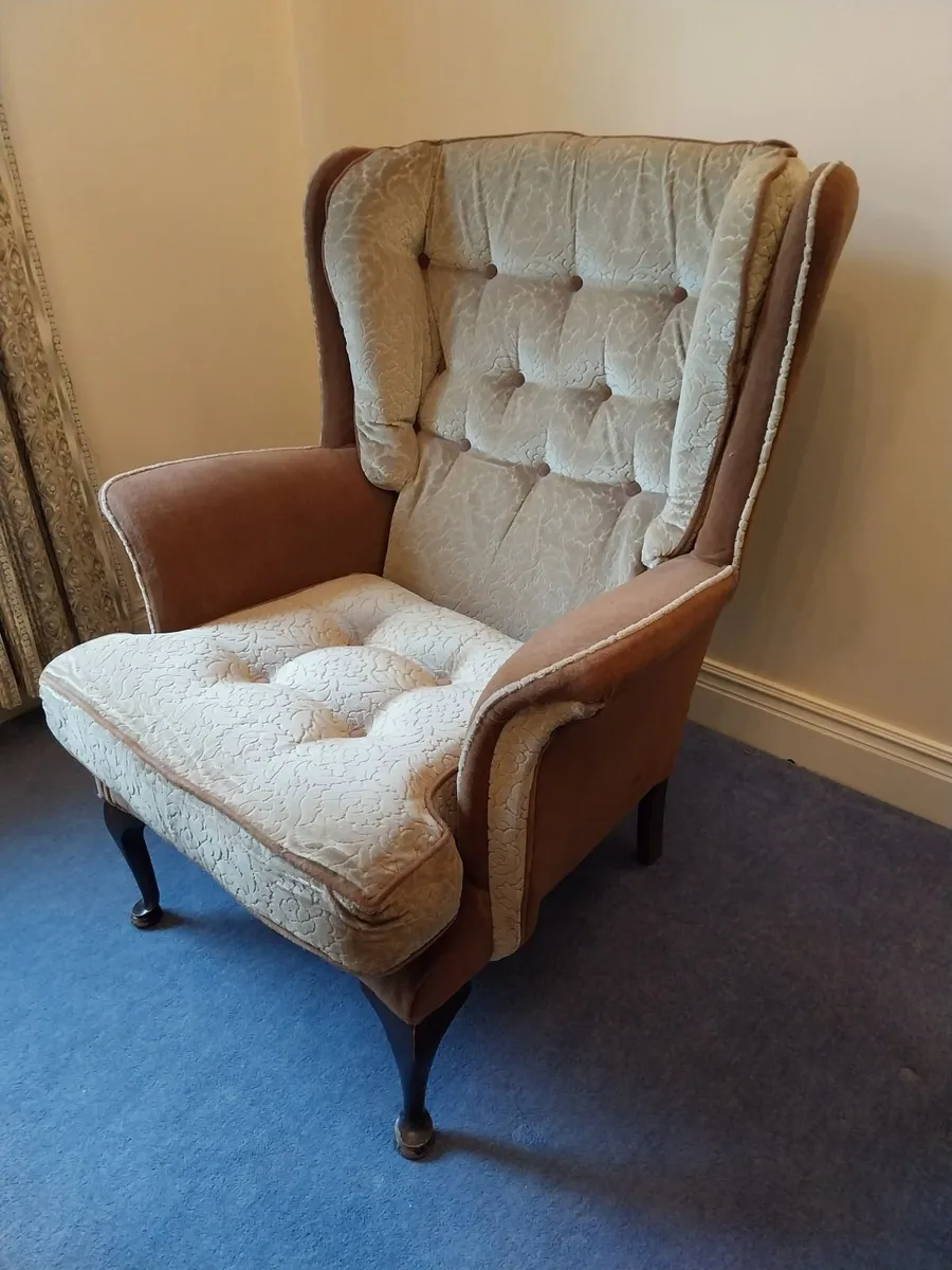 2 x Queen Anne Chairs - Image 2
