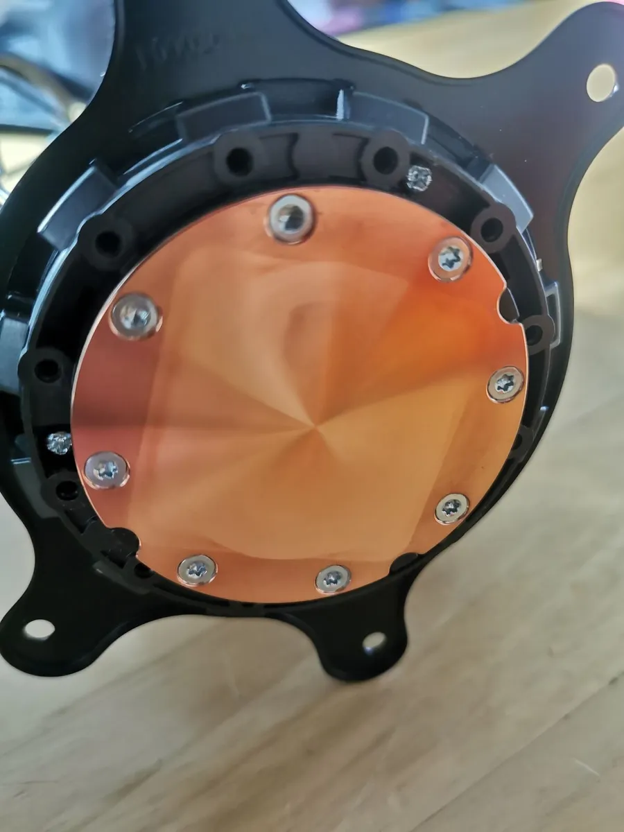 NZXT Kraken 240 - Image 1