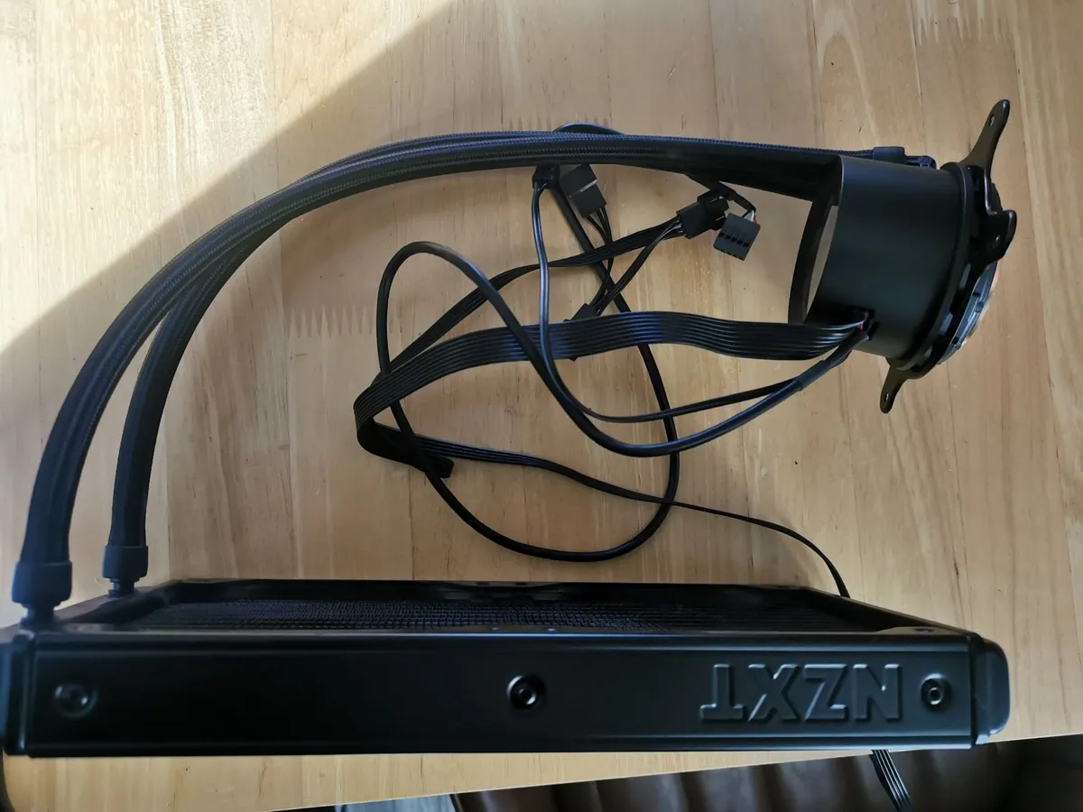 NZXT Kraken 240 - Image 4