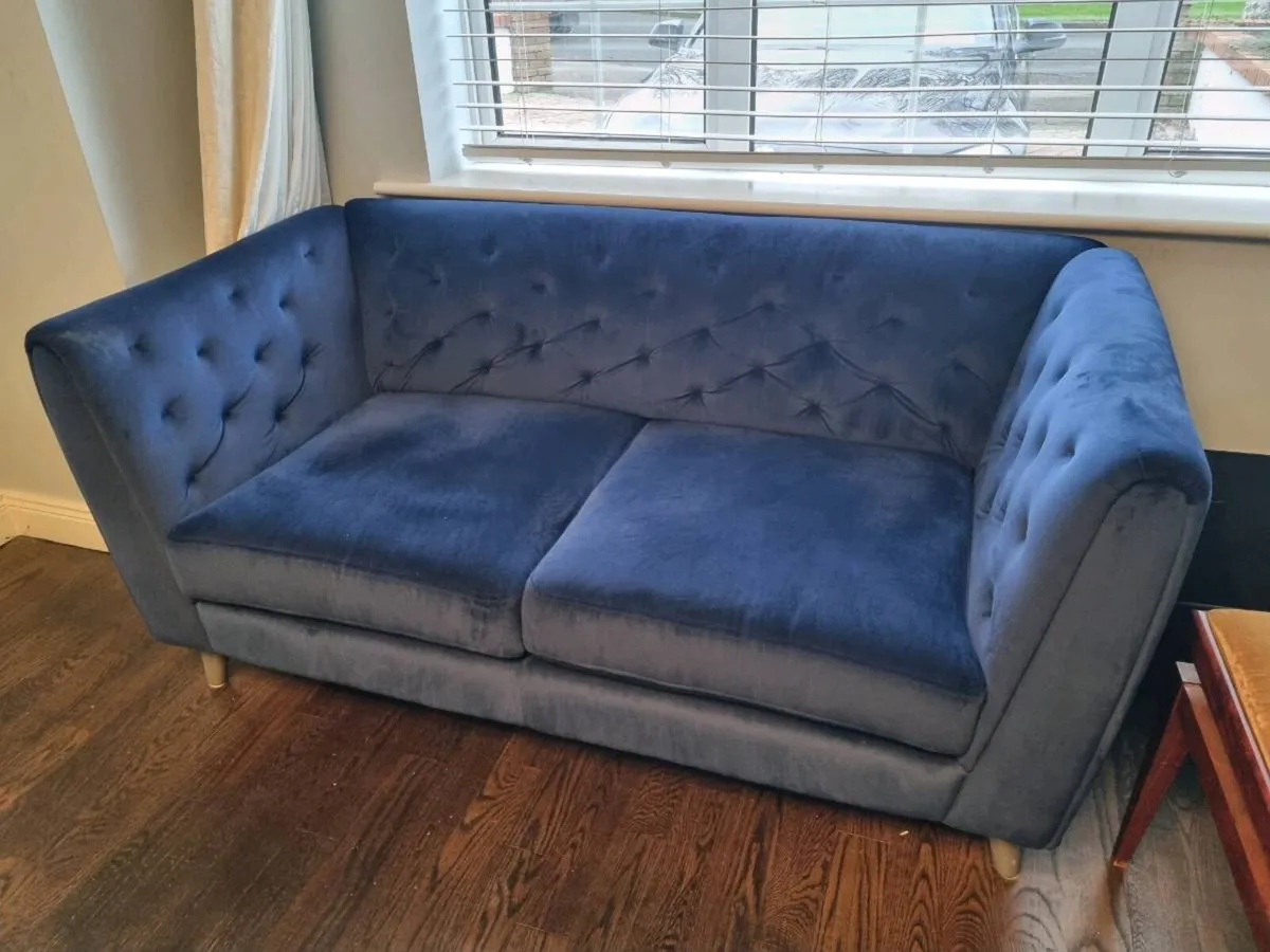 Sofa (large 2 seater) - Image 1