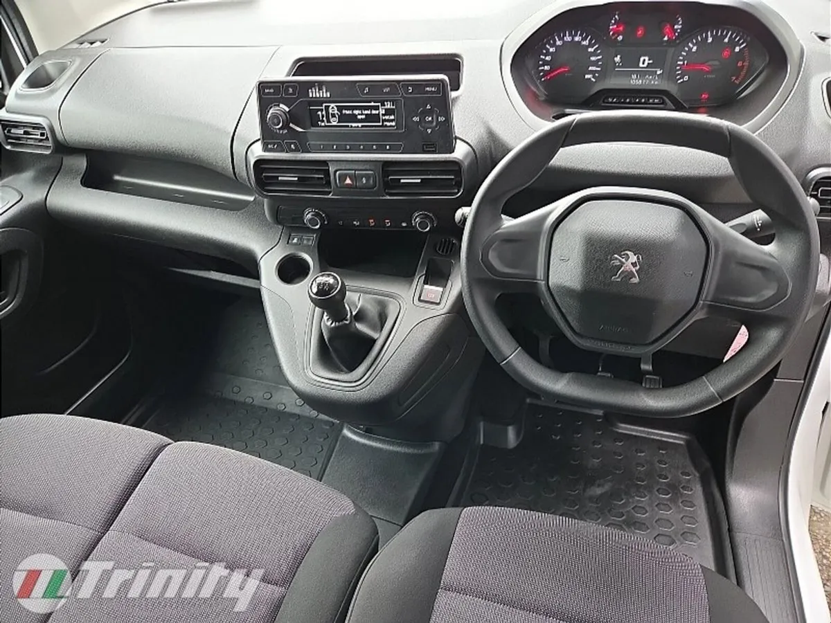 Peugeot Partner LOW MILEAGE ** ONE OWNER FROM NEW - Image 2