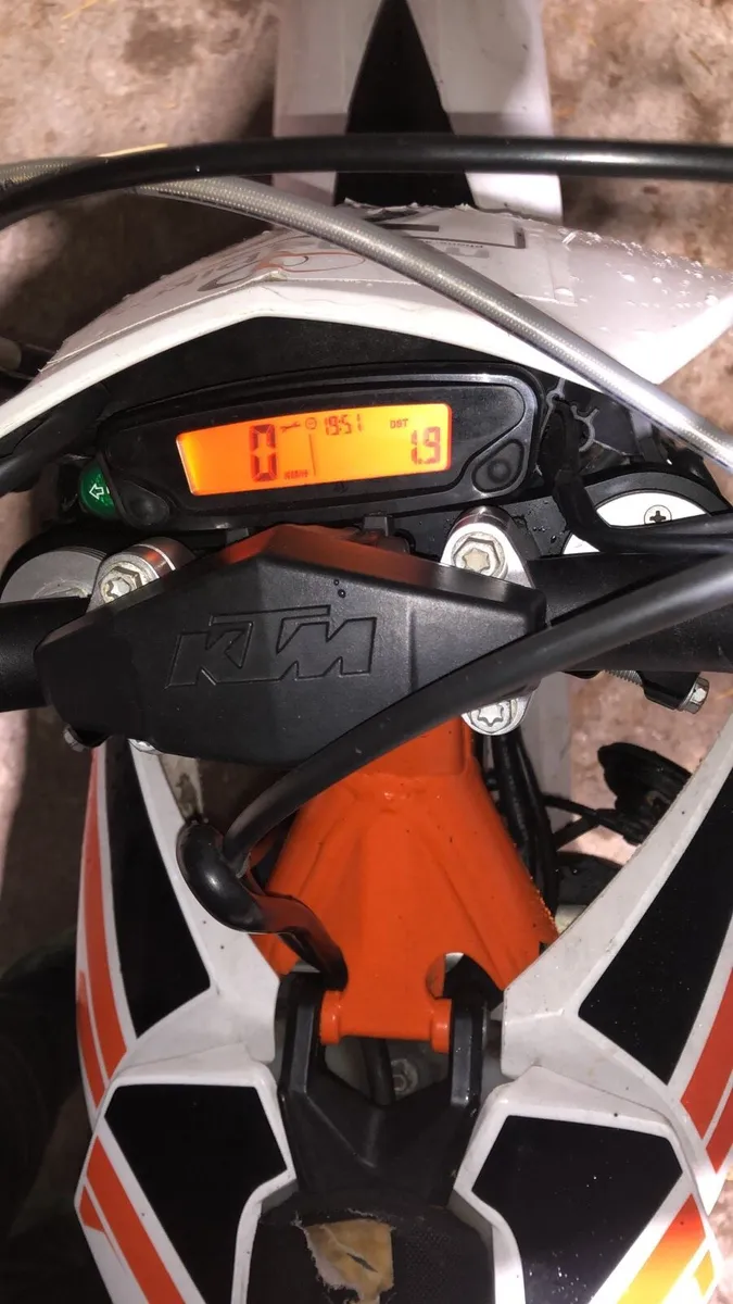 Ktm 250 r - Image 3