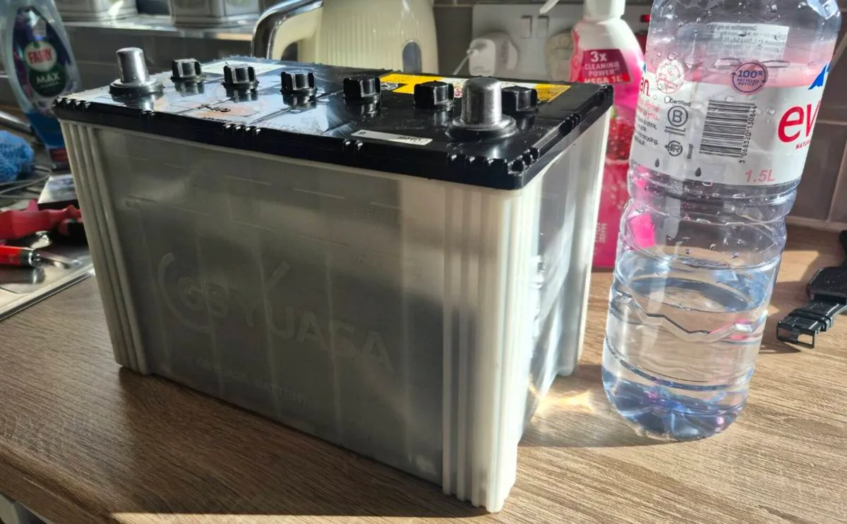 DIESEL CAR BATTERY WORKING PERFECT DUBLIN15 BLANCH - Image 2