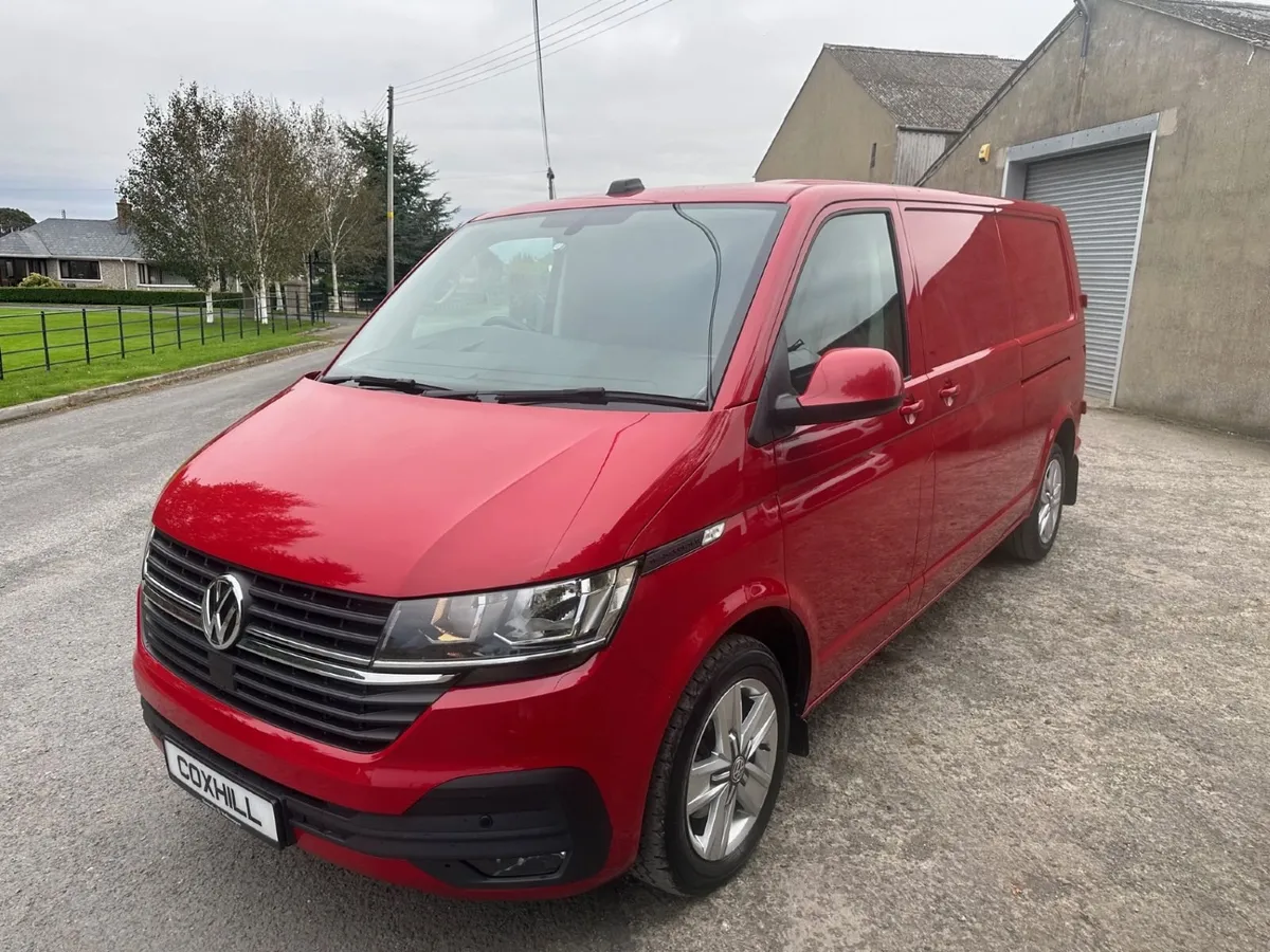 2021 Volkswagen Transporter Highline - Image 1