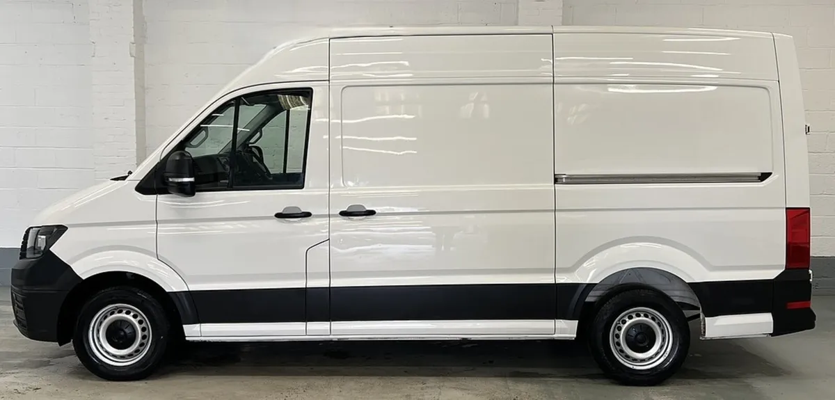 2024 Volkswagen Crafter High Roof Panel Van - Image 4