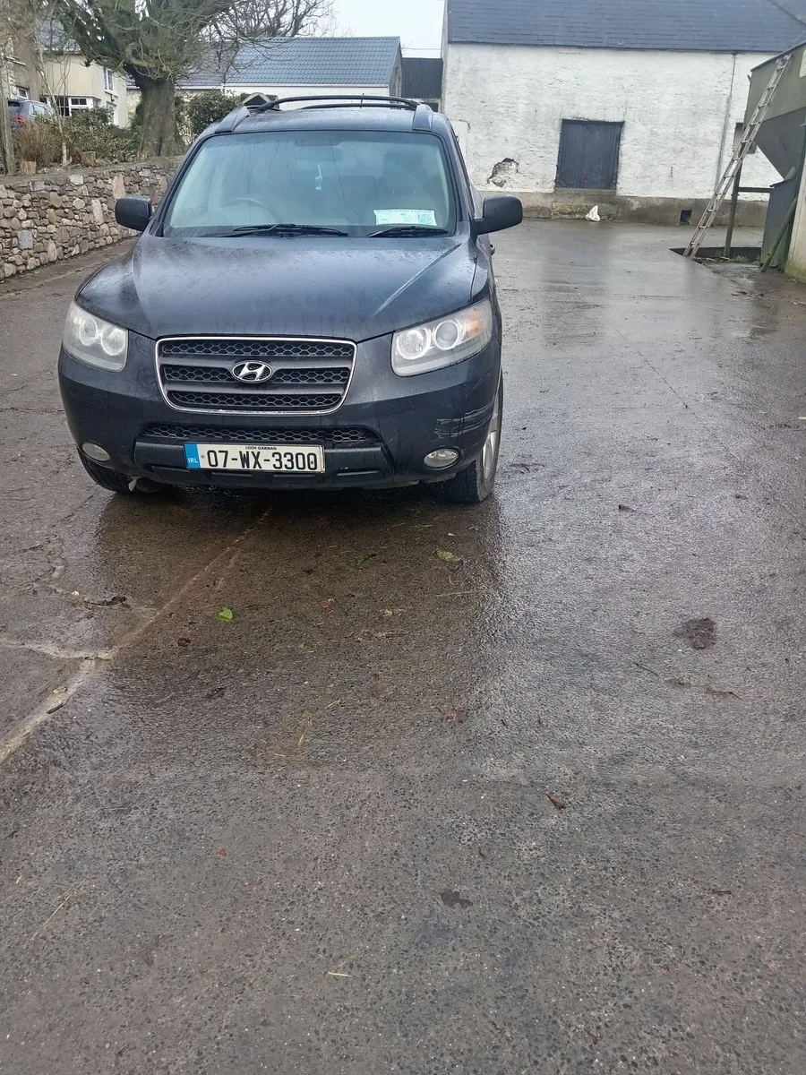 Hyundai Santa Fe 2007 - Image 1