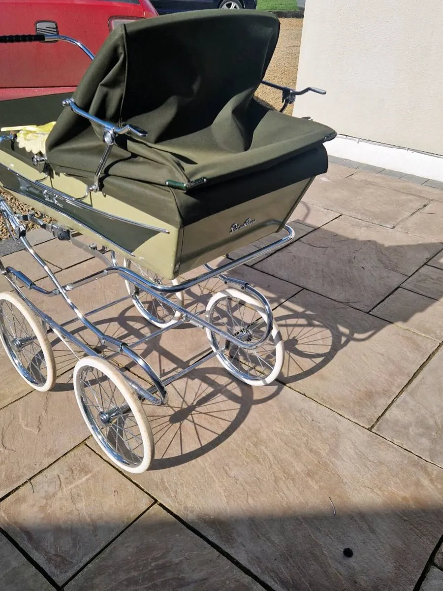 Silvercross pram - Image 3