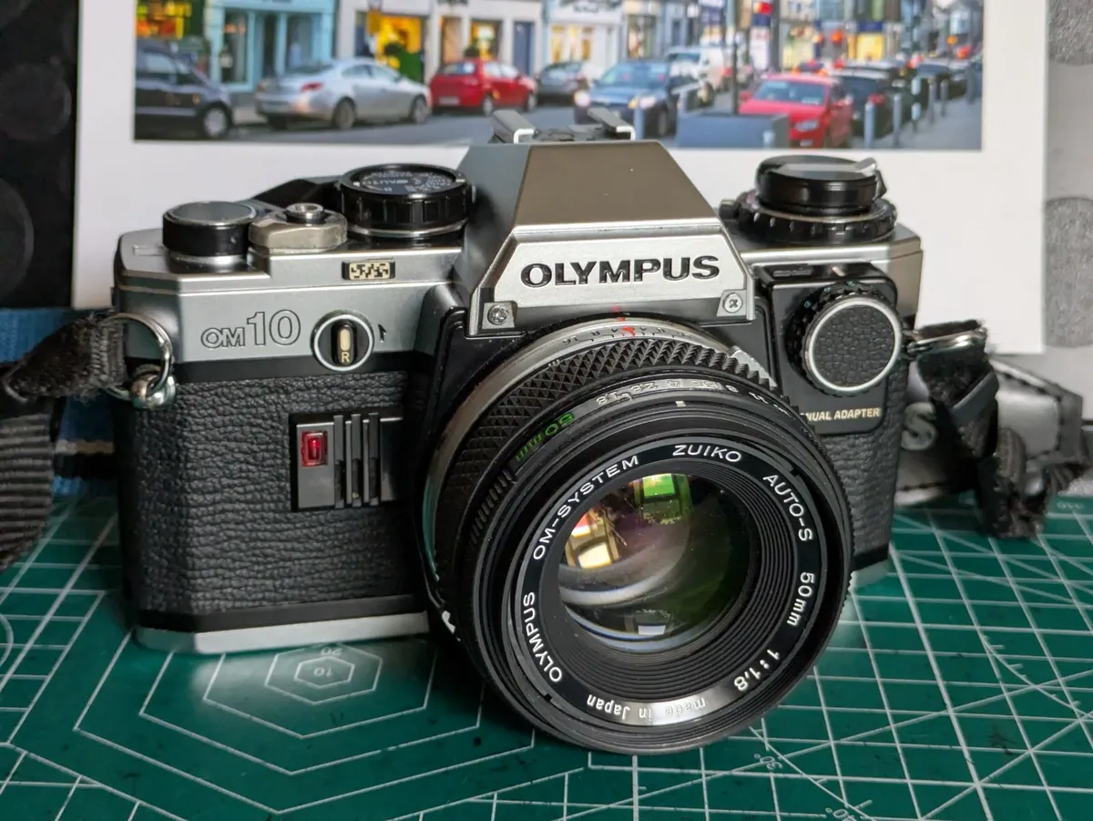Olympus OM 10 + 50mm 1.8 Zuiko prime lens - Image 1