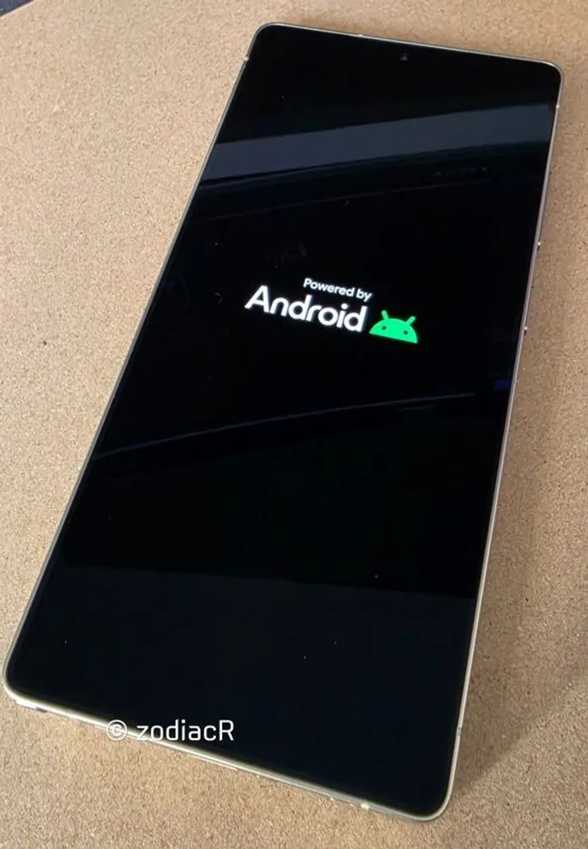 Samsung Galaxy S25 Ultra 1TB unlocked to any network - Image 3