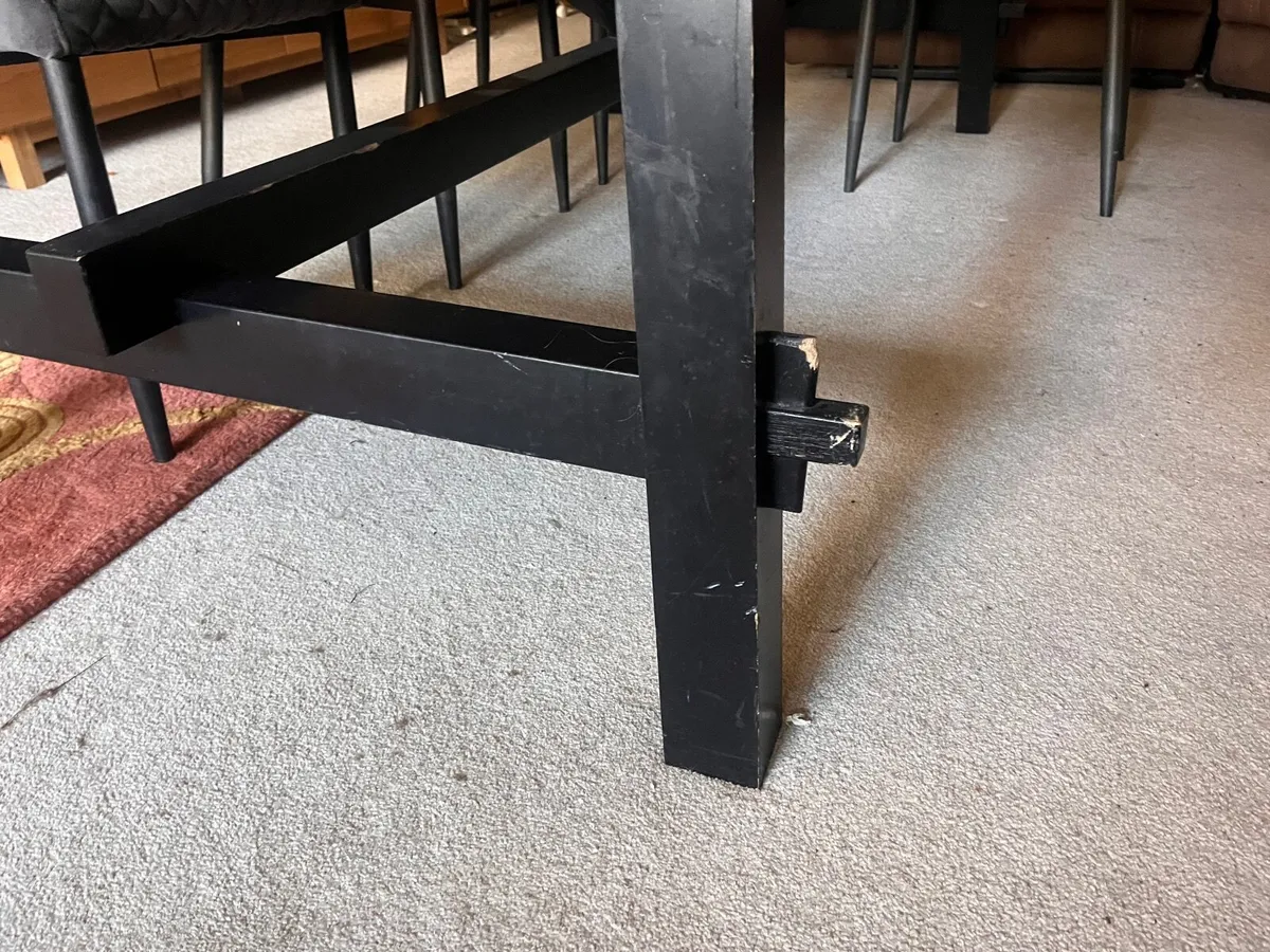 Dining table - Image 4