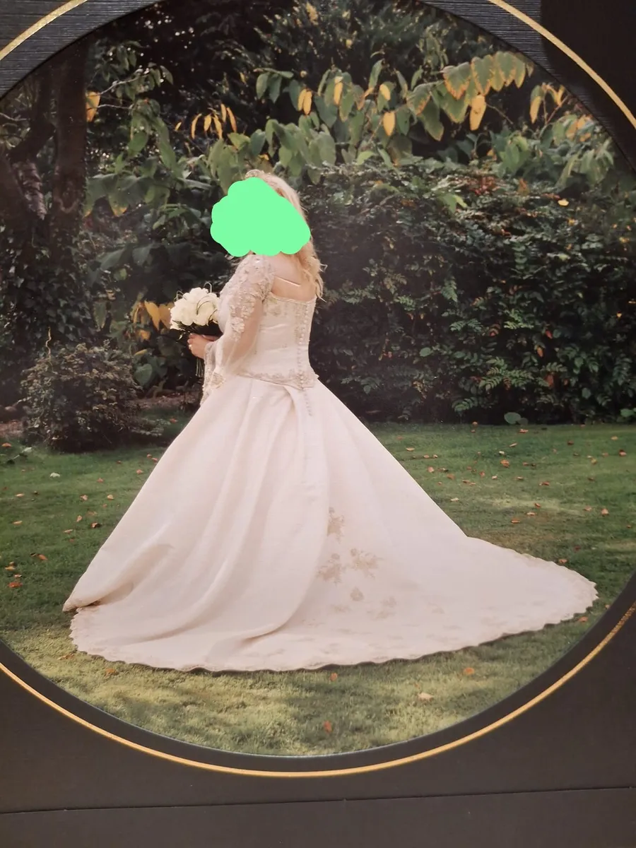 Wedding dress package - Image 2