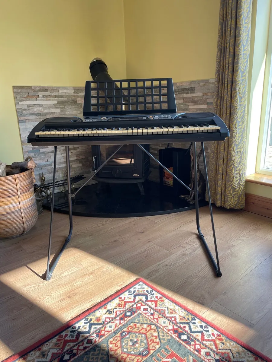 Yamaha Keyboard - Image 1