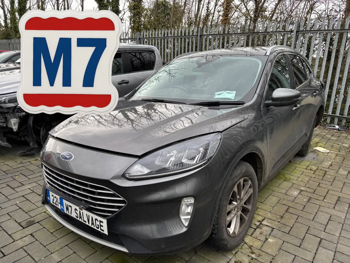 22 Kuga Titanium 1.5 Diesel 110km Starts - Image 1