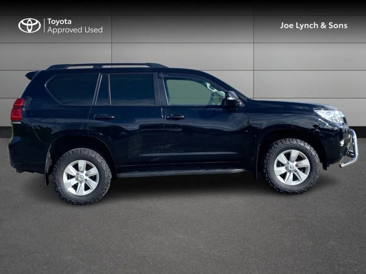 Toyota Land Cruiser LAND CRUISER LWB COMM - Image 3