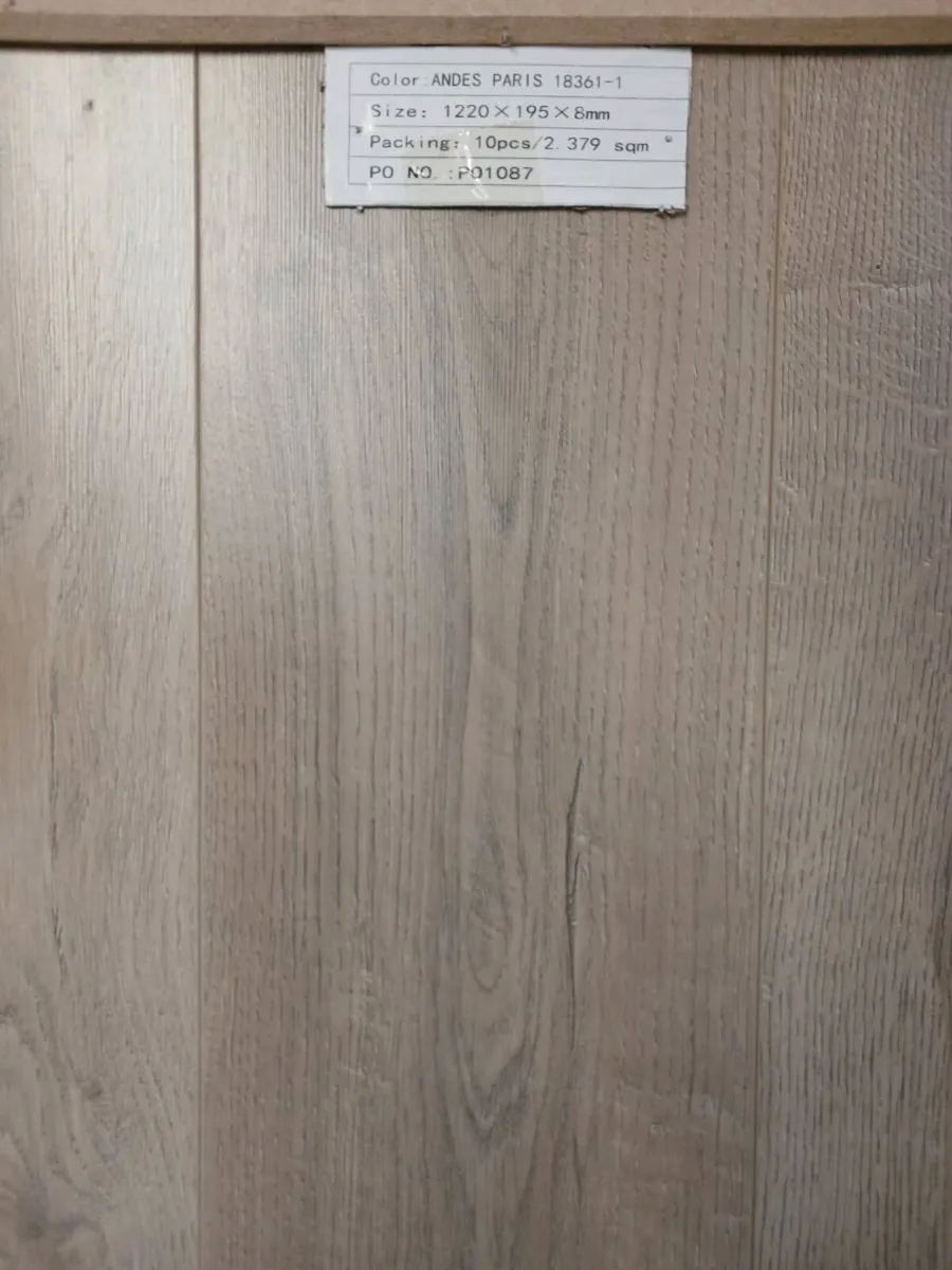 Laminate flooring - Image 2