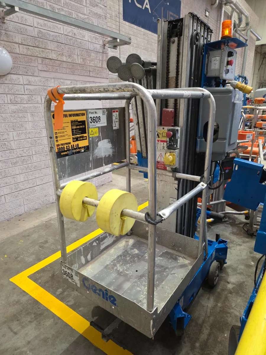 Genie AWP30 DC - Vertical Lift - Image 3