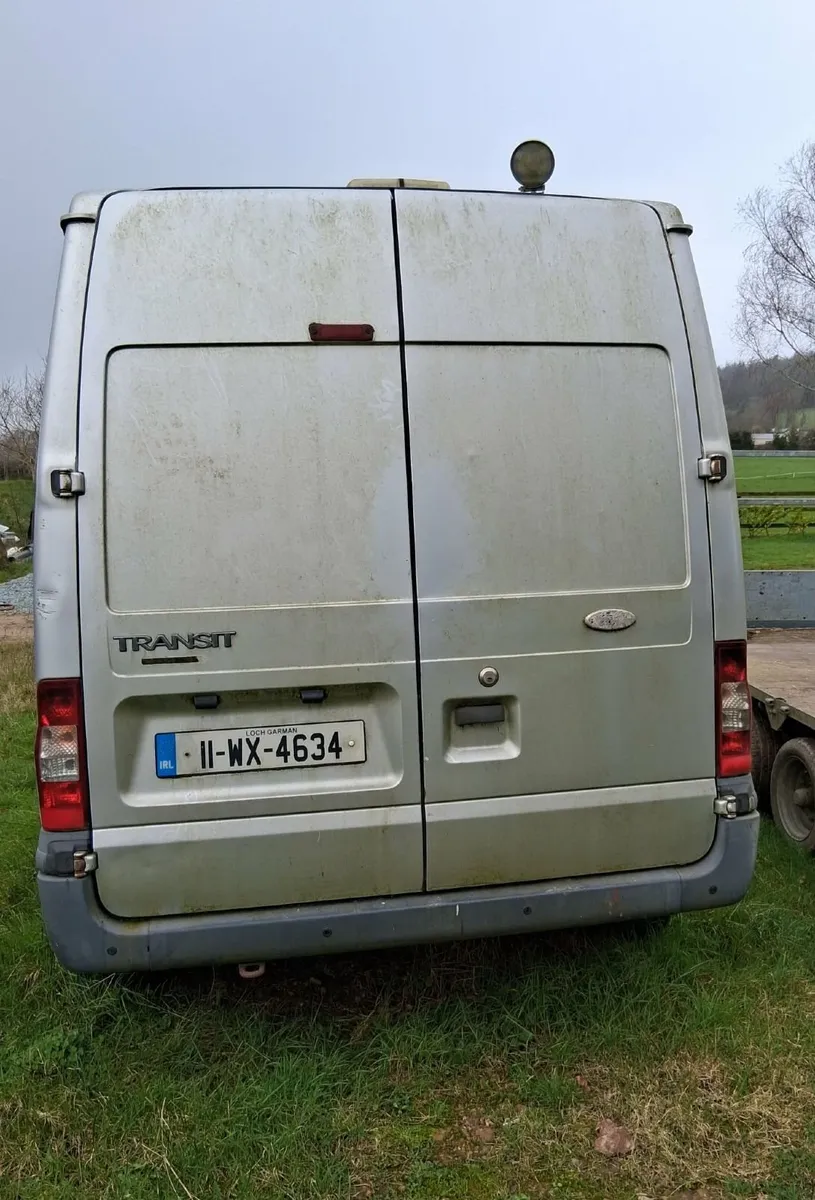 Ford Transit 2011 - Image 2