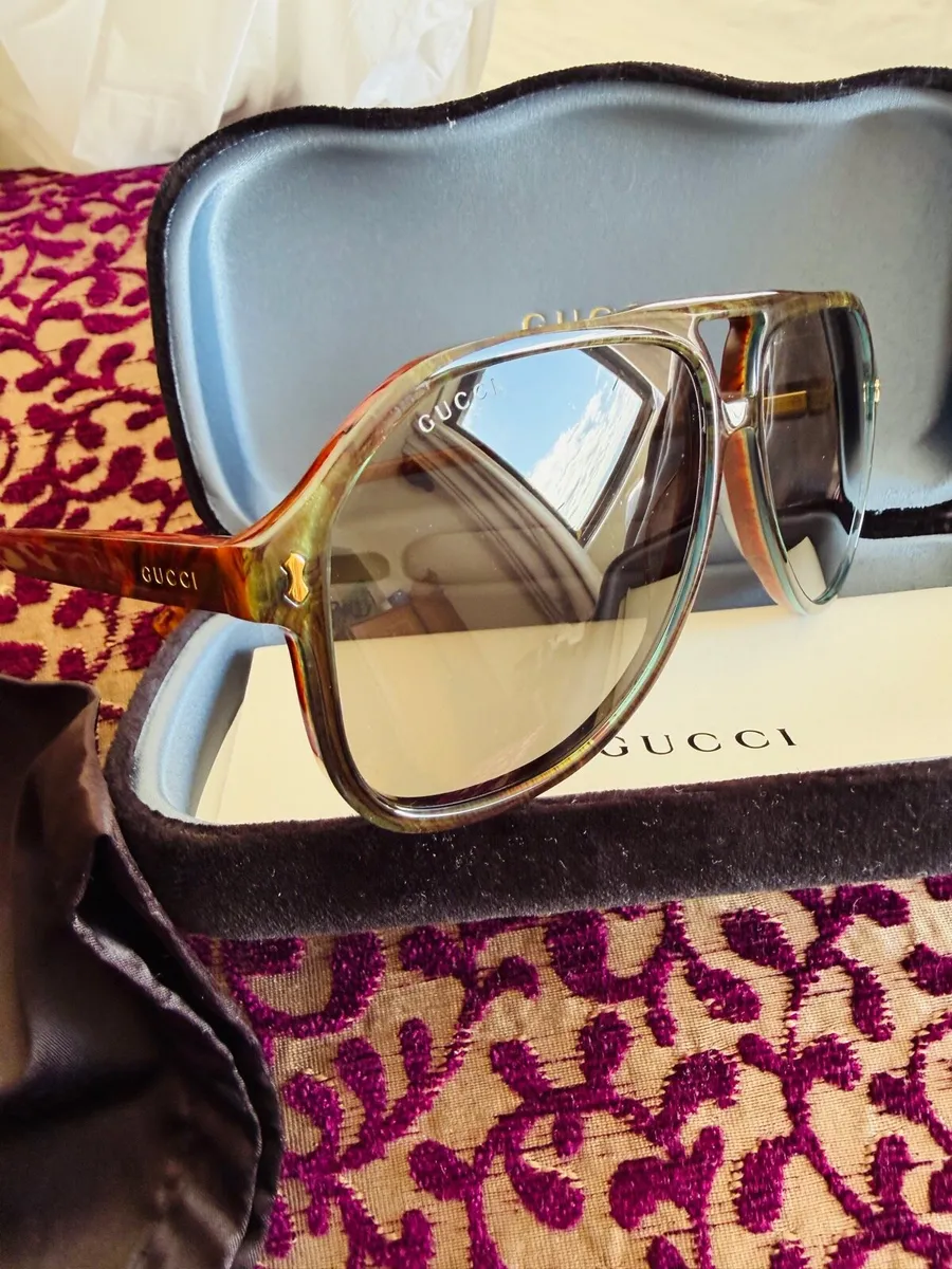Gucci Sunglasses - Image 4