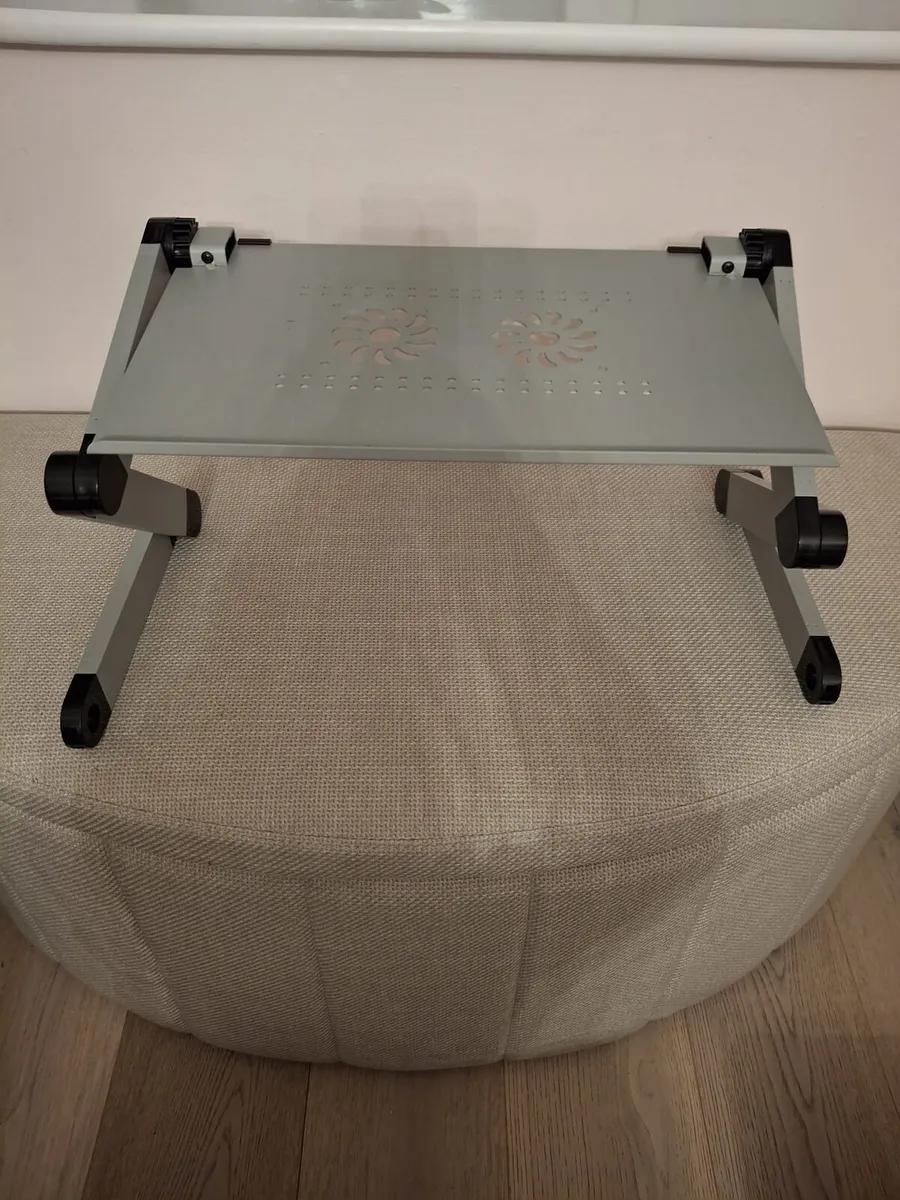 Laptop table - Image 1