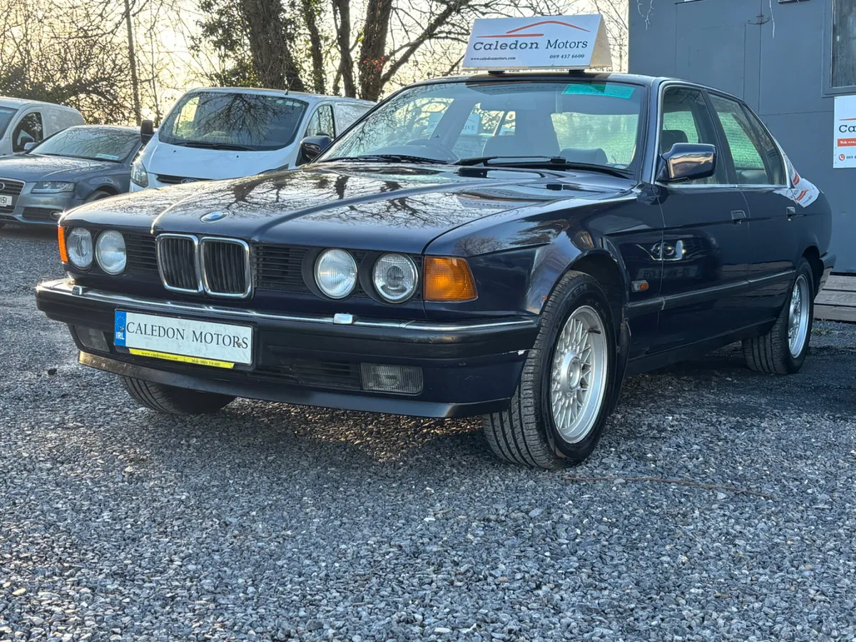 1991 BMW 7 SERIES- AUTOMATIC - Image 2