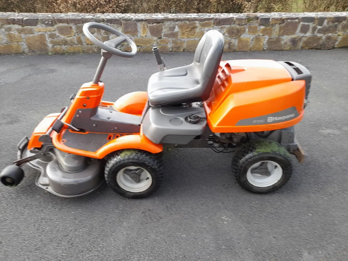 Ride on lawnmower - Image 3