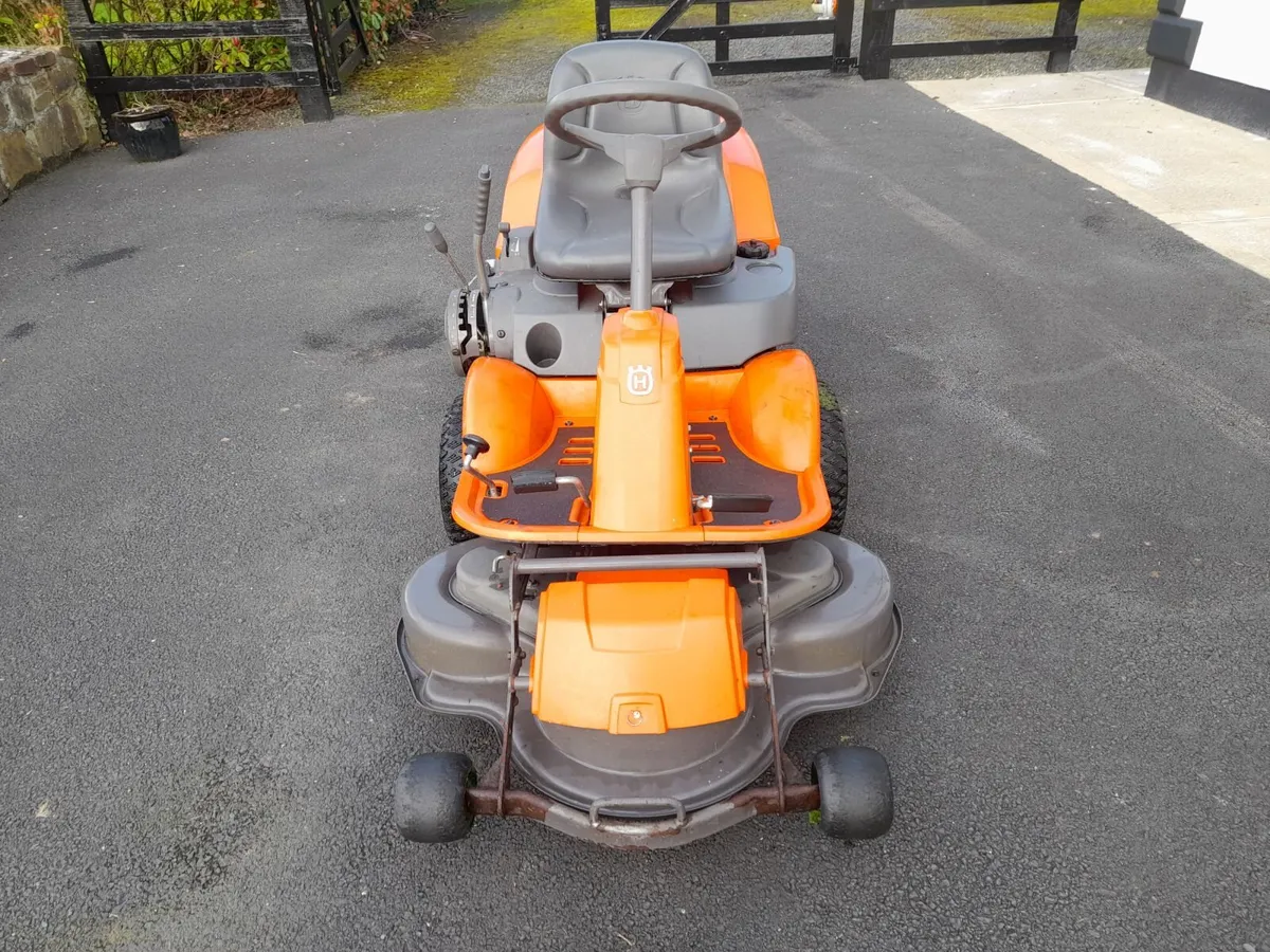 Ride on lawnmower - Image 4