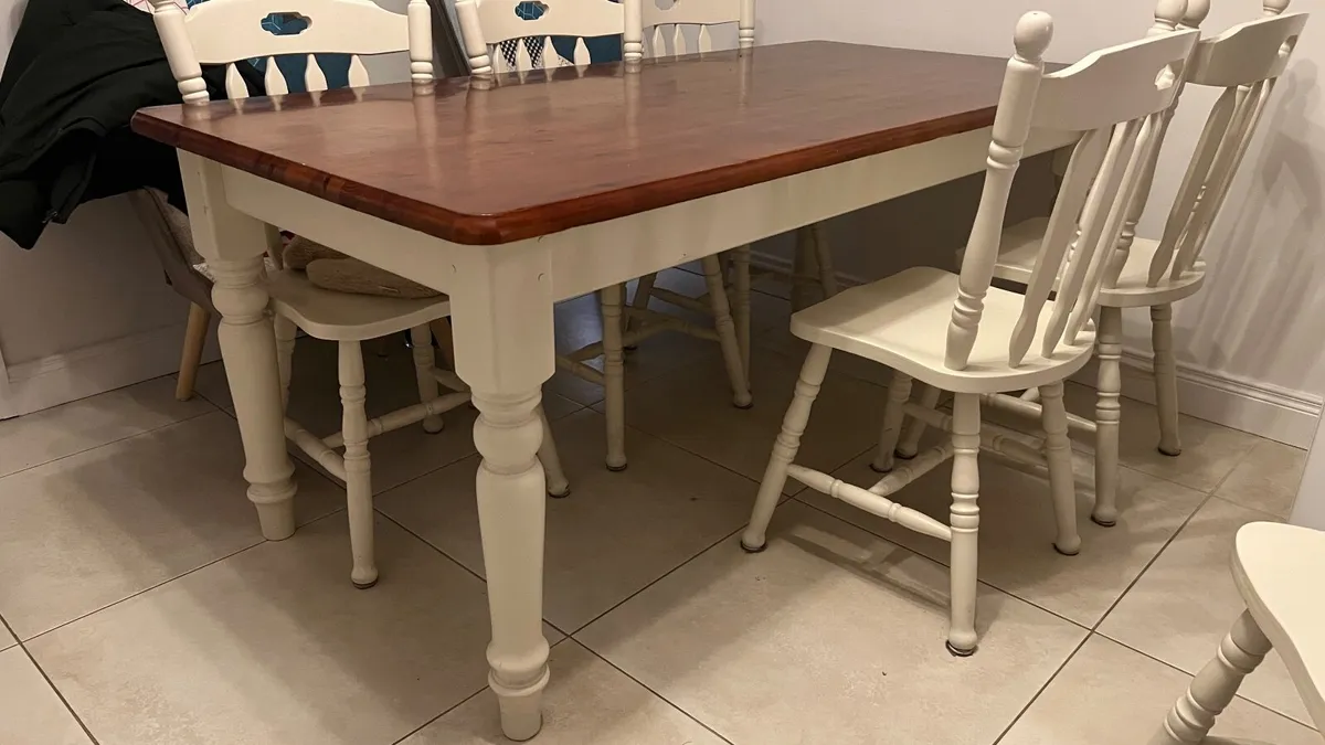 Dining Table & 6 chairs - Image 2