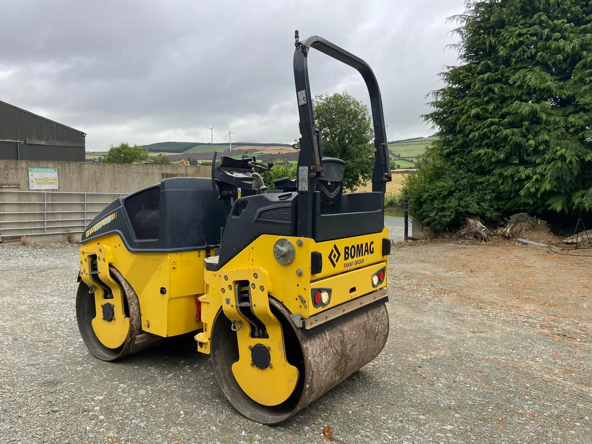 Bomag BW 135 AD - 5 Roller with cutting disc - Image 4