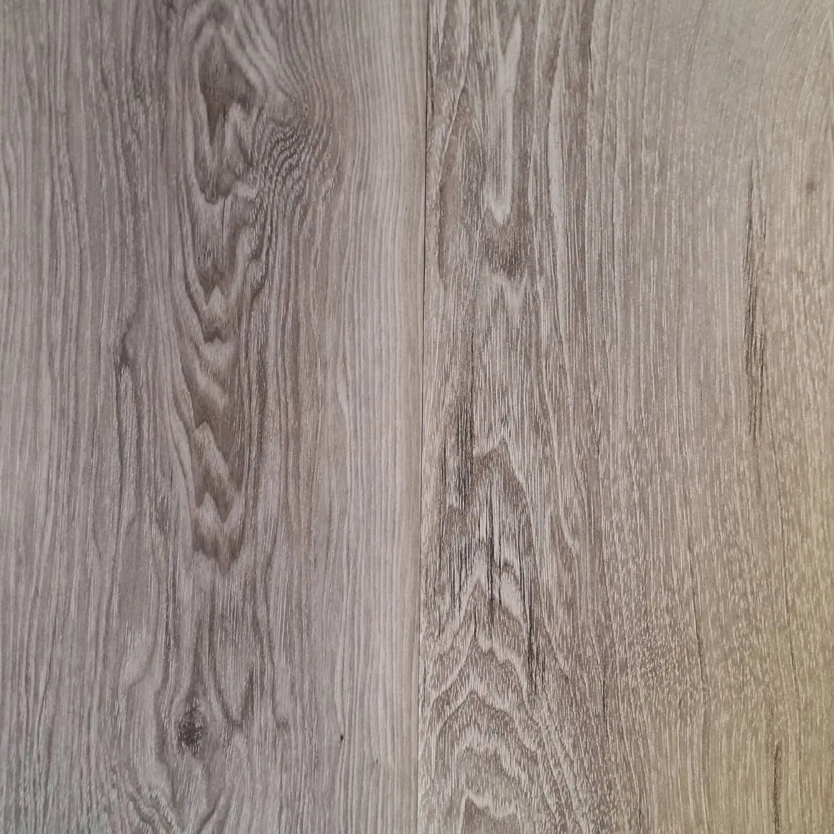 12mm Seattle Grey laminated flooring supply&fit - Image 3