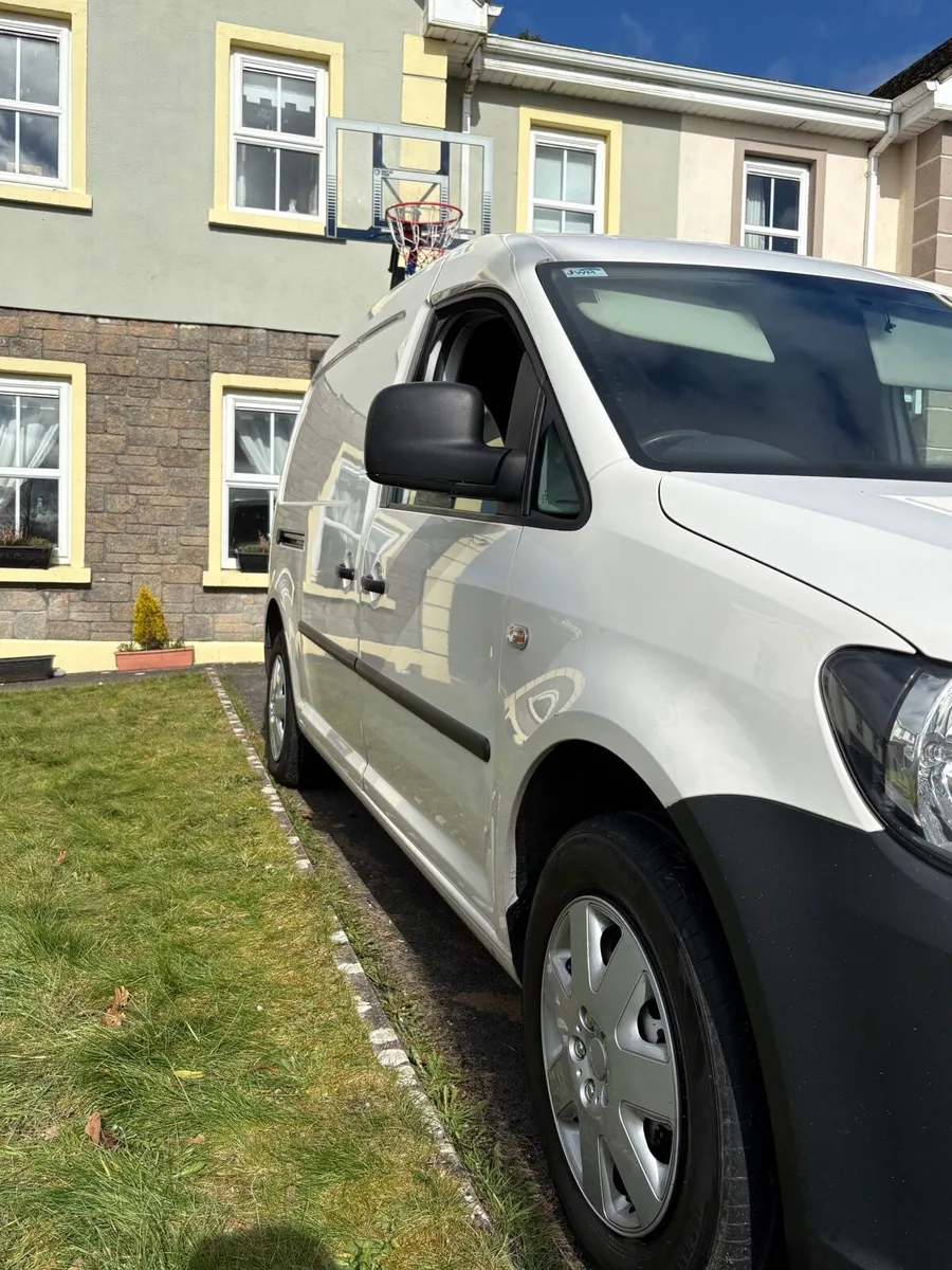 Volkswagen Caddy 2015 - Image 4