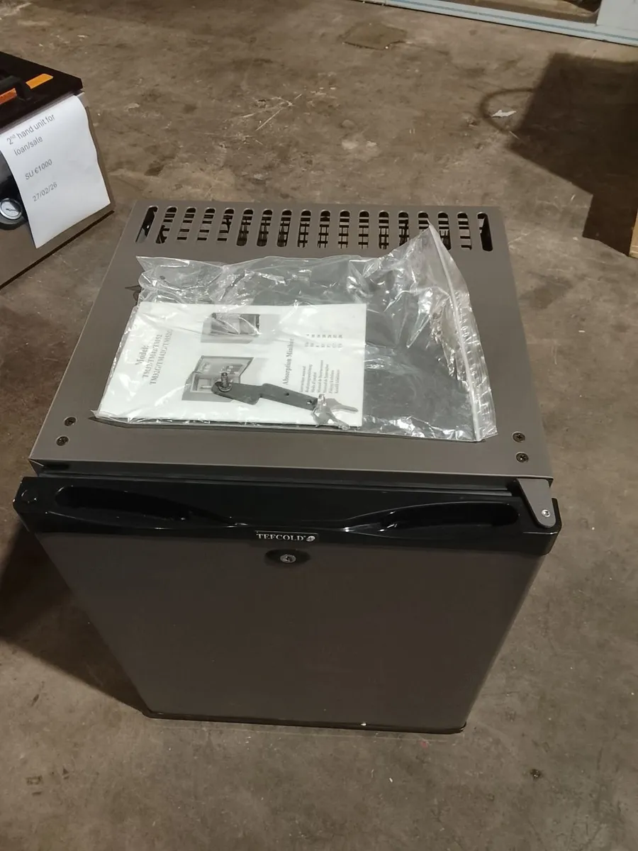 Tefcold Mini Bar TM32 - Image 1