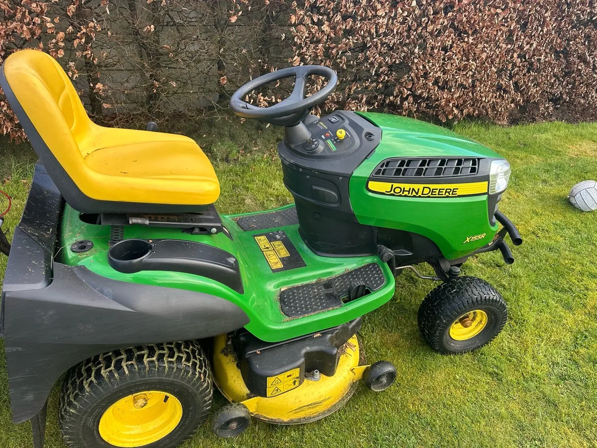 John Deere x155r ride on mower - Image 3