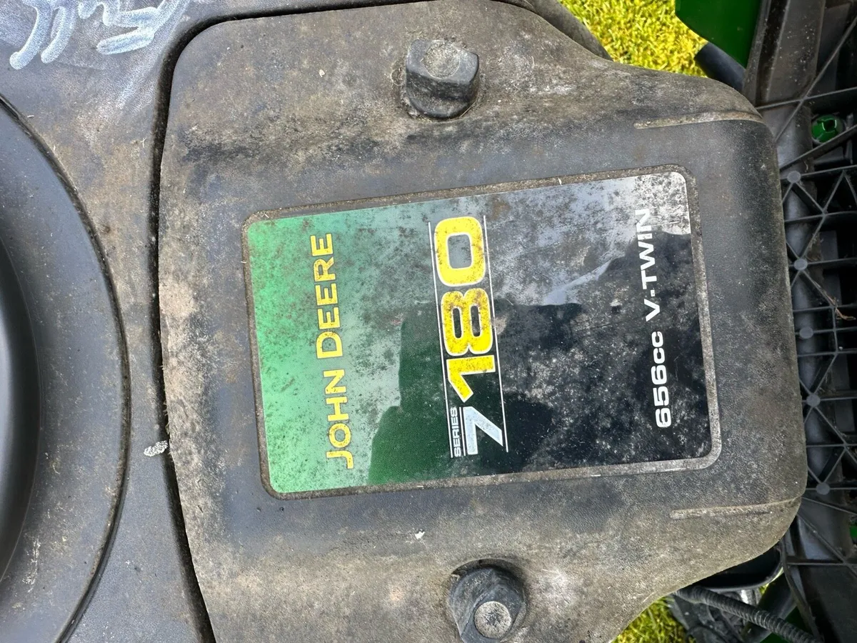 John Deere x155r ride on mower - Image 4