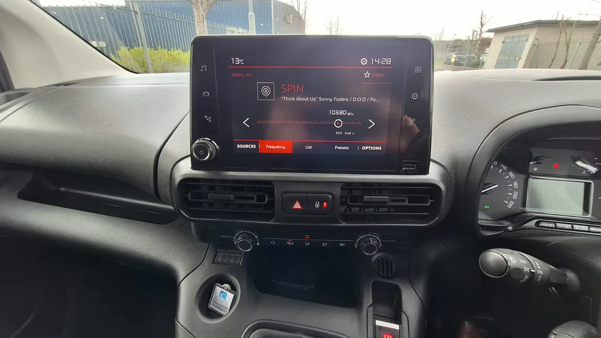 Citroen Berlingo 2022 - Image 4