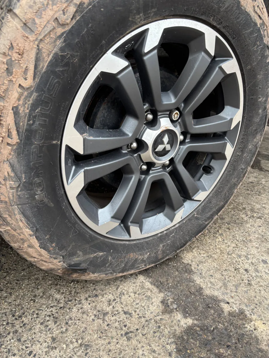 Ford Mondeo for breaking - Image 1