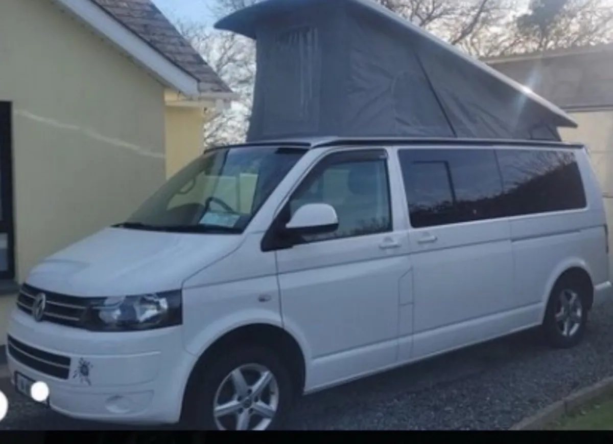 White T5 Campervan in pristine condition. - Image 3