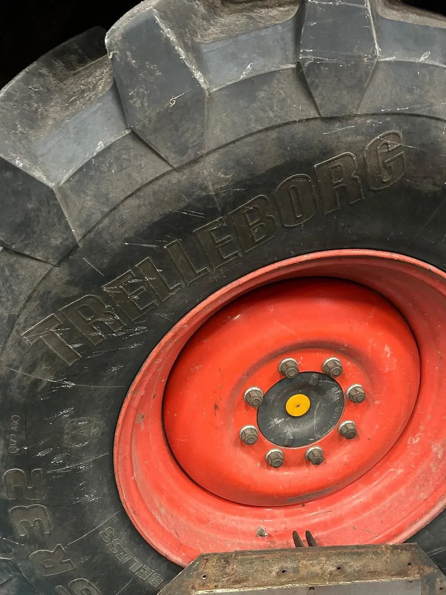 650/75 R 32 Trelleborgs - Image 3
