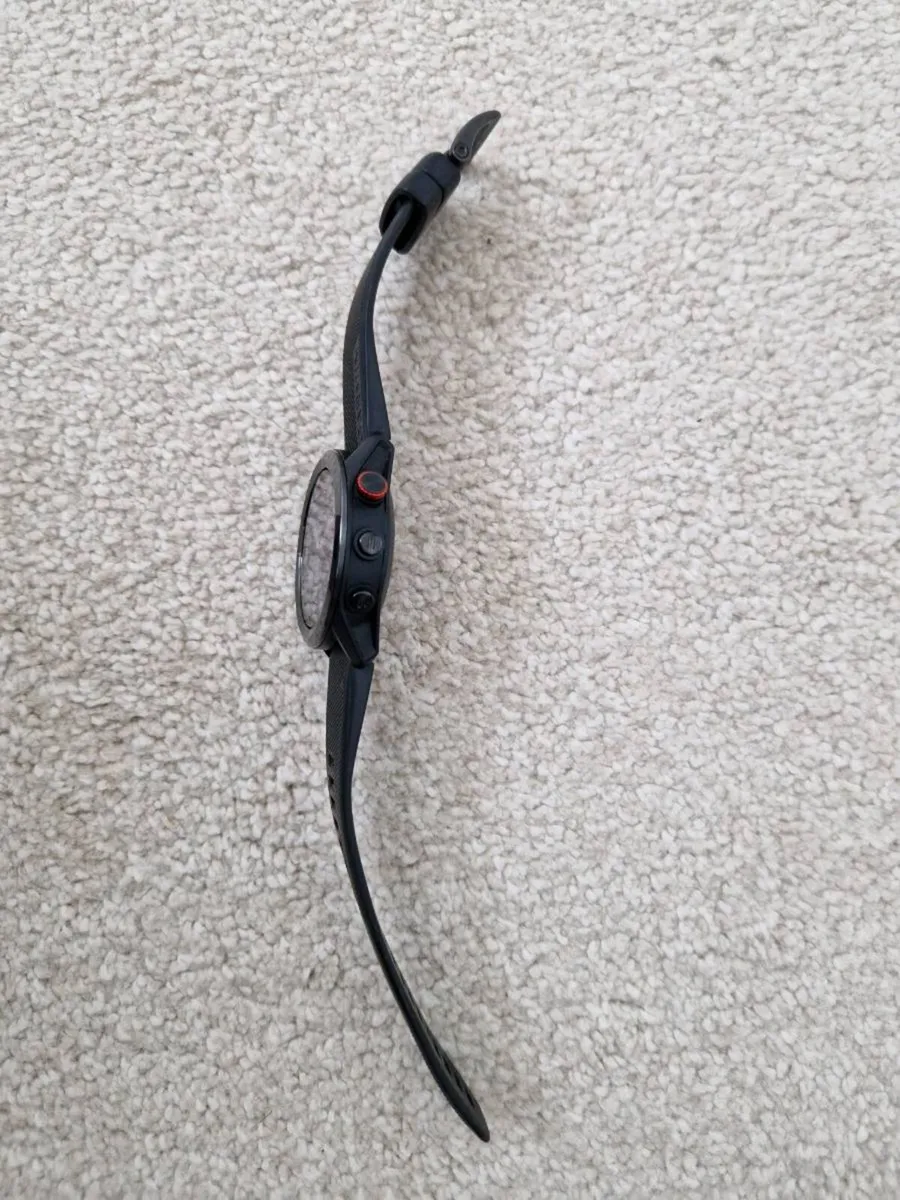 Garmin S62 Golf GPS Watch - Image 4