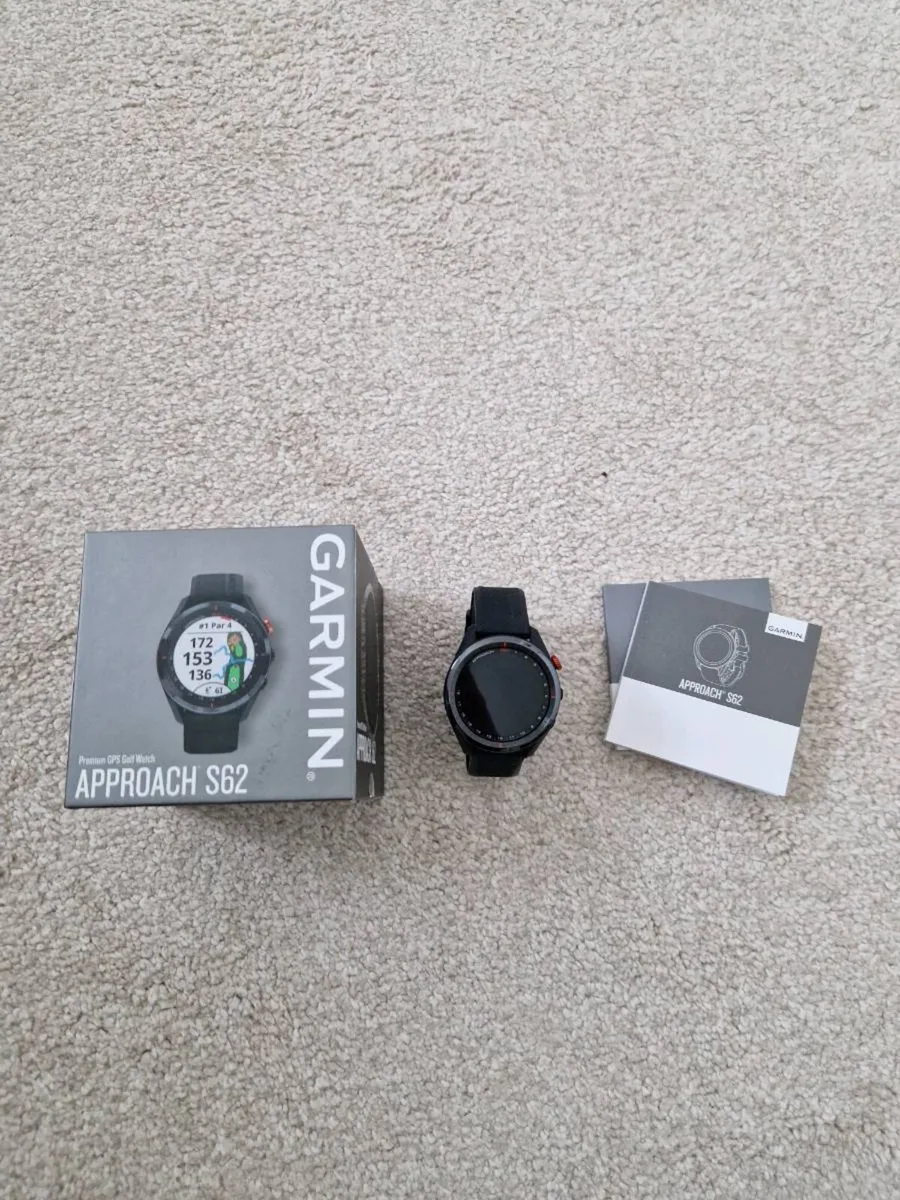 Garmin S62 Golf GPS Watch - Image 2