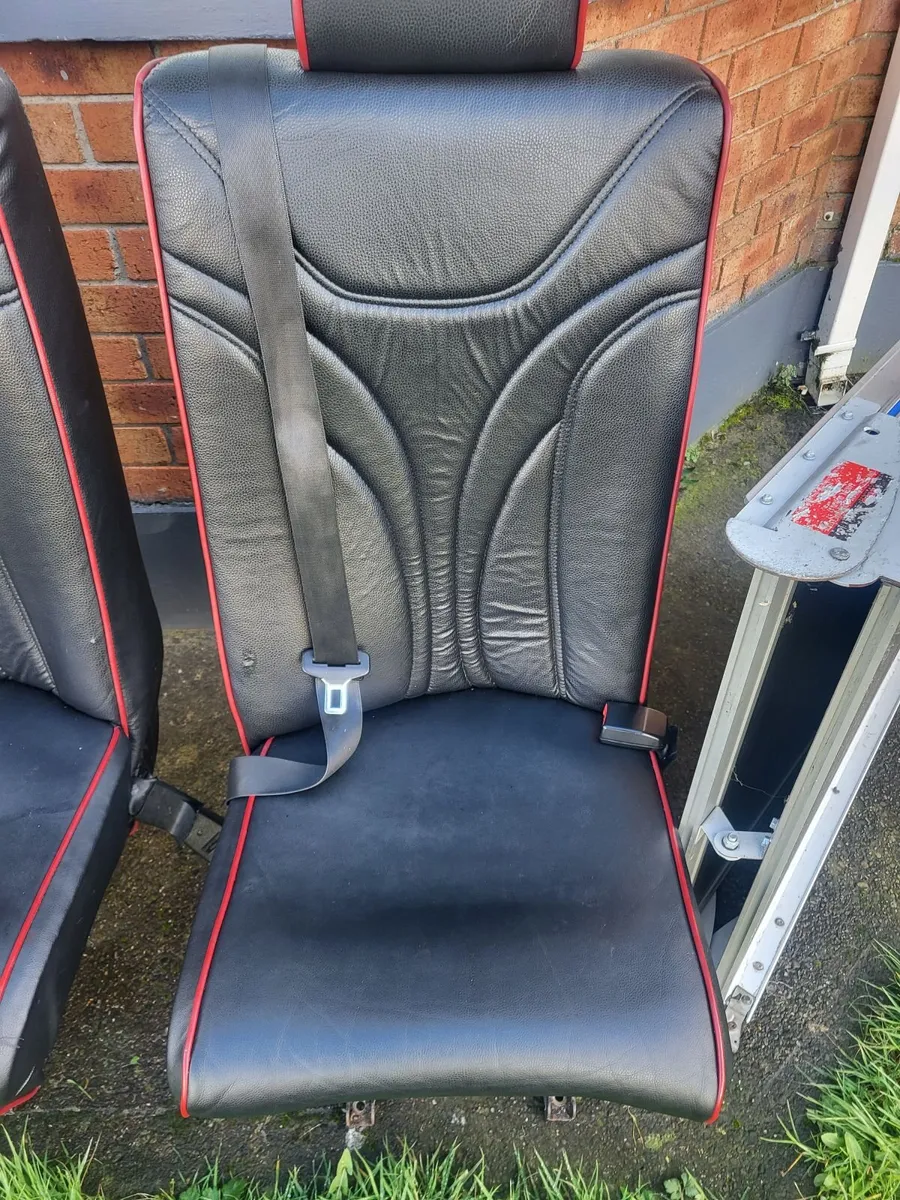 Leather seats and ramp - Image 2
