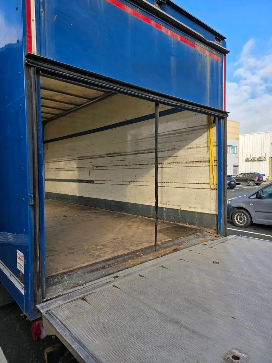 Man 7.5 truck - Image 4