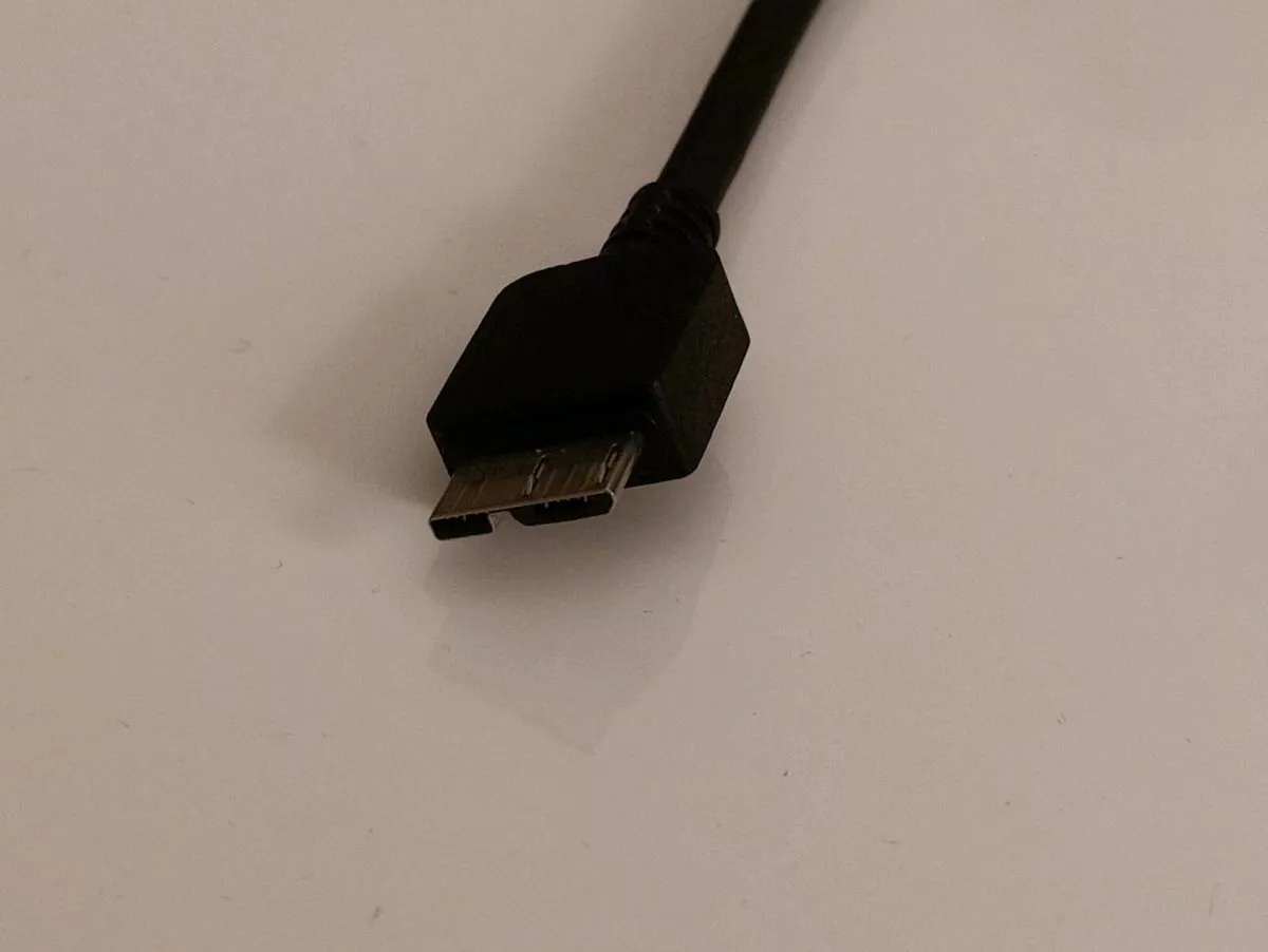 USB 3.0 Cable for External HDD – 90° Angle - Image 3