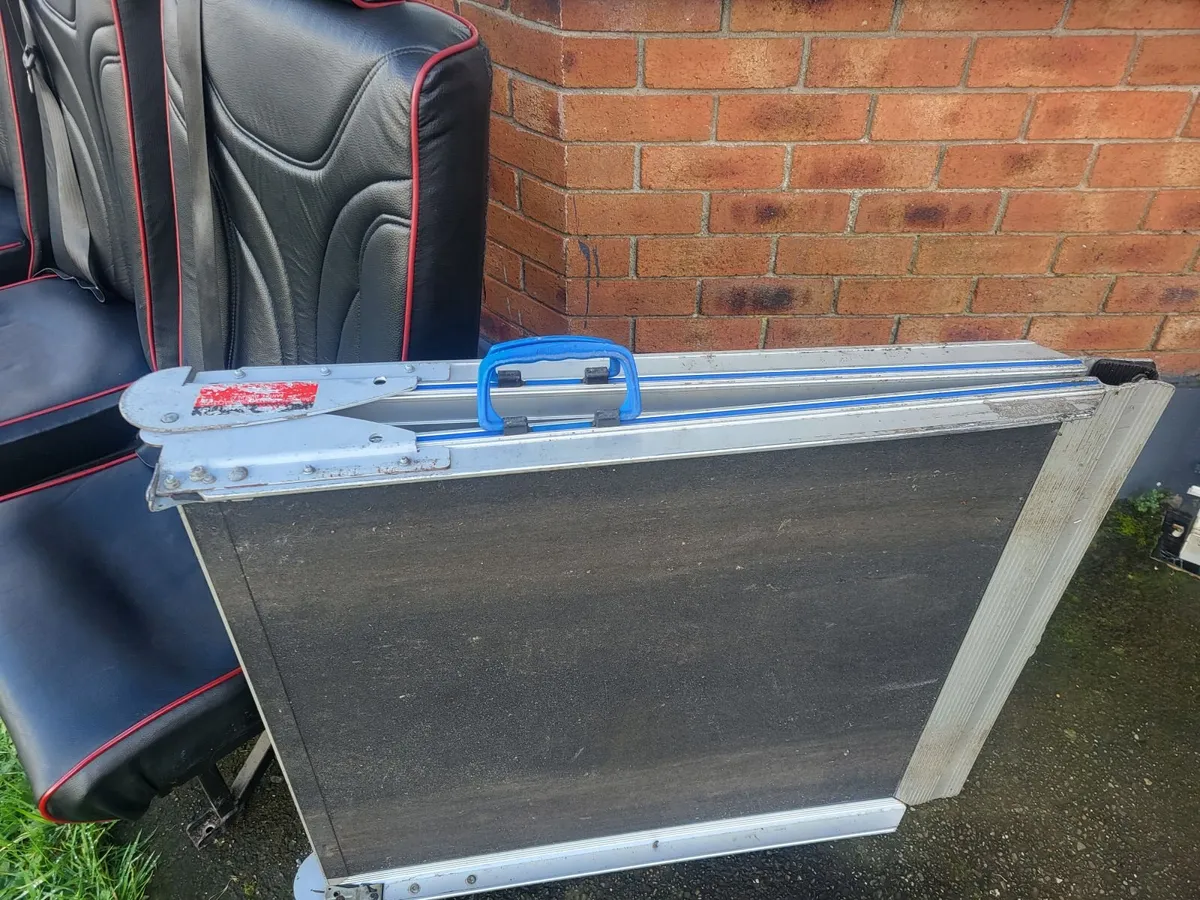 Leather seats and ramp - Image 3