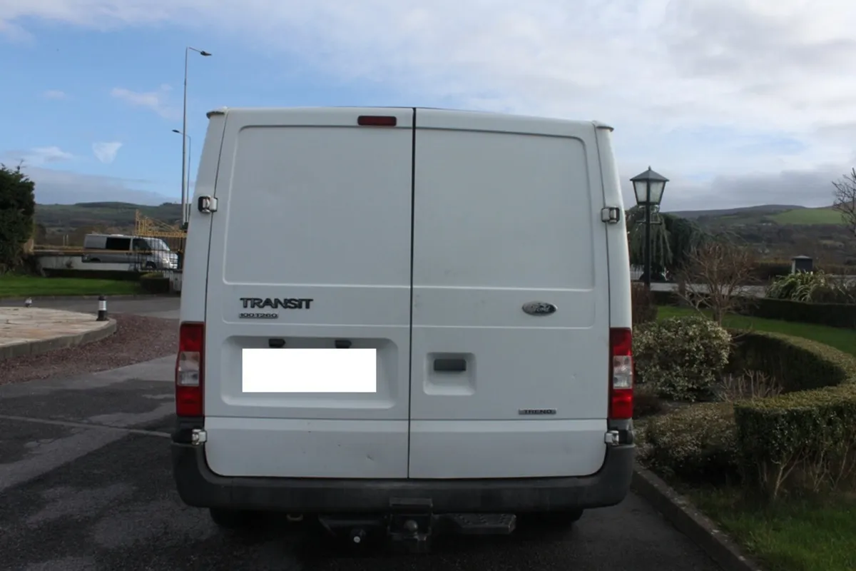 Ford Transit L4 2.2TDI FWD, 2012 - Image 2