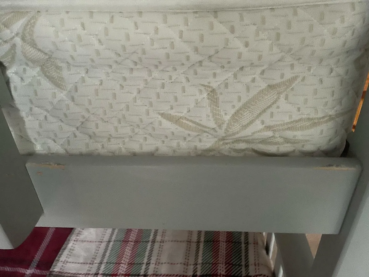 3ft single bed and mattress - Image 2