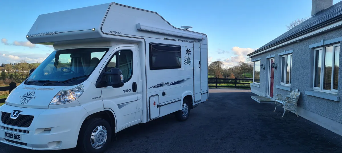 2009 PEUGEOT  CAMPER - Image 2